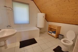 Roubenky Sunny Hill Cottages