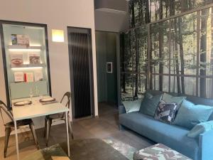 Studio Apartment with Queen Bed