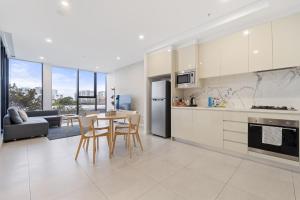 04M New 1BR apartment near Airport and City with Free visitor parking