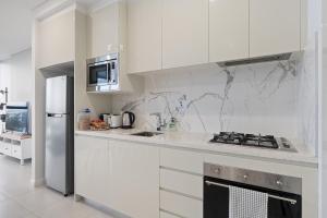 04M New 1BR apartment near Airport and City with Free visitor parking