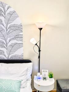 Sunshine 100 Cozy Mandaluyong Studio Near BGC