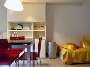 Homeby, Casa Spontini