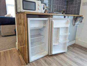 Cosy & Central Studio Apartments