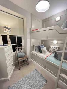 Nant Llys - Spectacularly placed with sea views