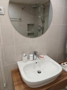 Chechar Inn Zlatar