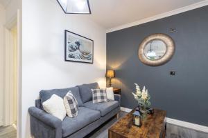 Flat 2 Willowbrook Free Parking