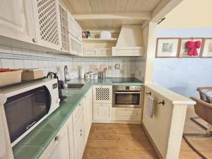 Splendid Home Pantheon