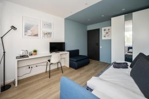 GoldenHugo rooms Self check in Pet friendly