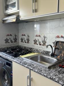 Cosy chambre salon à 2 min harhoura