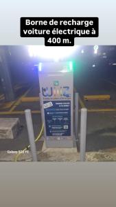 Maisons de vacances Bas de villa composee d-un 3 pieces et d-un studio avec piscine privee : photos des chambres