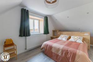 Maisons de vacances Gite d-Anjoux : photos des chambres