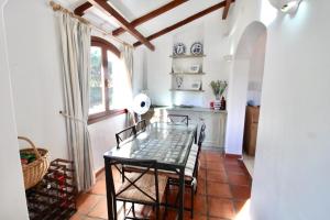 Beautiful Three-Bedrooms El Rancho Villa