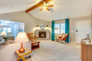 13 Mi to Arrowhead Stadium Blue Springs Home!