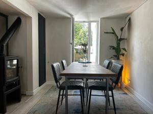 2 king bed, 2 shower and Private Garden