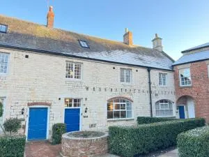 Isabella Cottage - Charming Grade II Listed - Burythorpe