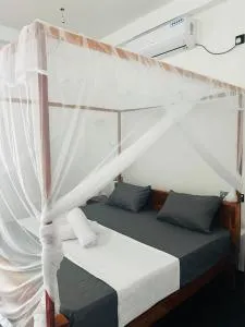 House 4 Ever - Unakuruwa