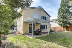 4 Mi to UC Davis Updated Family Home! - 伍德兰