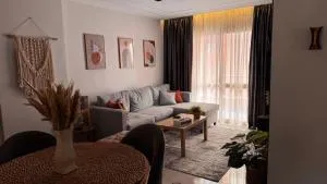 Apartment in Degla Palms October Gardens - 十月六日城
