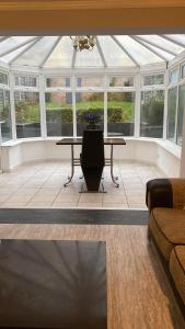 Edgbaston Townhouse 5 minute drive to city centre