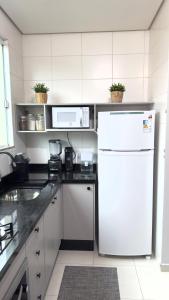 Floripa Canas Apto 700m da praia