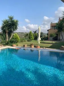 Villa Karteros with Swimming pool Bbq - Skalánion