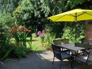 Awesome 2BR in Lynn Valley - Lynn Creek