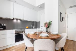 Valencia City Apartment with Gym Pool Free Parking TheHavenEscape