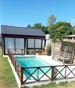 Chacra familiar con Pileta precio en Usd 10 min del centro - Ceibas