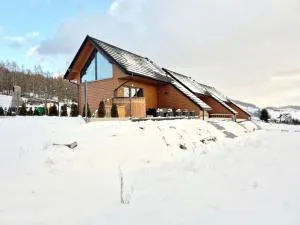 COSY CABINS - las, jezioro, góry, prywatna sauna, balia, tężnia - Mizerna
