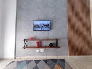 AP - 1 Dorm - Ar - Piscina - Churrasqueira - Academia - 350 metros Praia