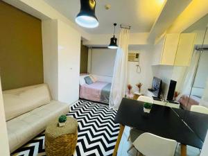 MPLACE TOWER A - 12th floor Studio