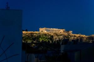 G&H Acropolis Stays! Iconic Views, Stylish Comfort