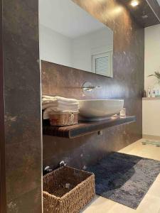 Luxury spacious flat with a lovely terrace