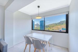 Alto Vitacura II - AC & City Views