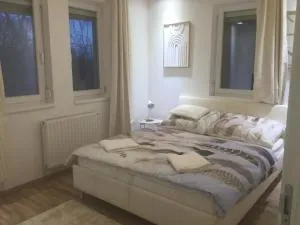 A2 Apartman - Horitschon