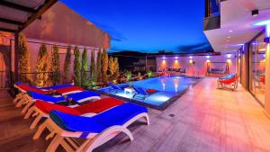 Kalkan 5 Bedroom Villa 9458