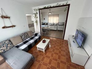 Casa Espaçosa no Centro com Linda Vista para o Mar