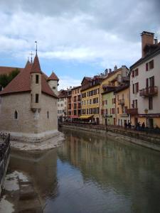 Le41Annecy T2 40m2 old town private parking