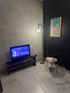 Moderno Departamento con Estacionamiento