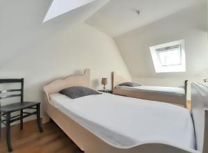 Maisons de vacances Maison charmante a Concarneau avec spa exterieur : photos des chambres