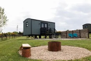 Quarterlands Glamping, Shepherds hut Bracken - Crawfordsburn