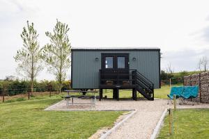 Quarterlands Glamping, Shepherds hut Bramble