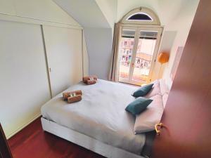 Urban Attic Isola District