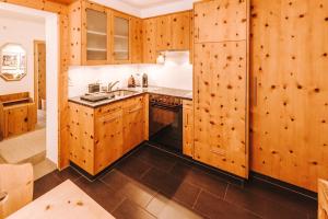 Gemütliche Wohnung aus Arvenholz