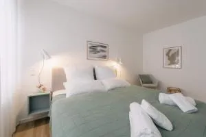 5 Min Central Apartment - free parking 600 mbit Wifi - 比绍夫斯格林