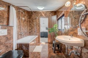 Apartments Deepwater