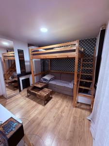 Studio equipé, lumineux a Paris