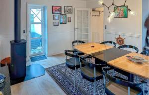 Awesome Home In Hvide Sande With Wifi