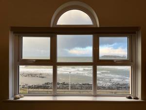 Sound of the Sea - Penthouse in Portrush