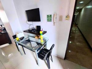 Place To Stay Book Now Free Pool, Free Sauna, Sea View, And 40 Percent Discount PROMO This Month Units Complete With A Balcony And Stunning Views Of Manila Bay Located In The Heart Of Manila Updated 2025 Price
